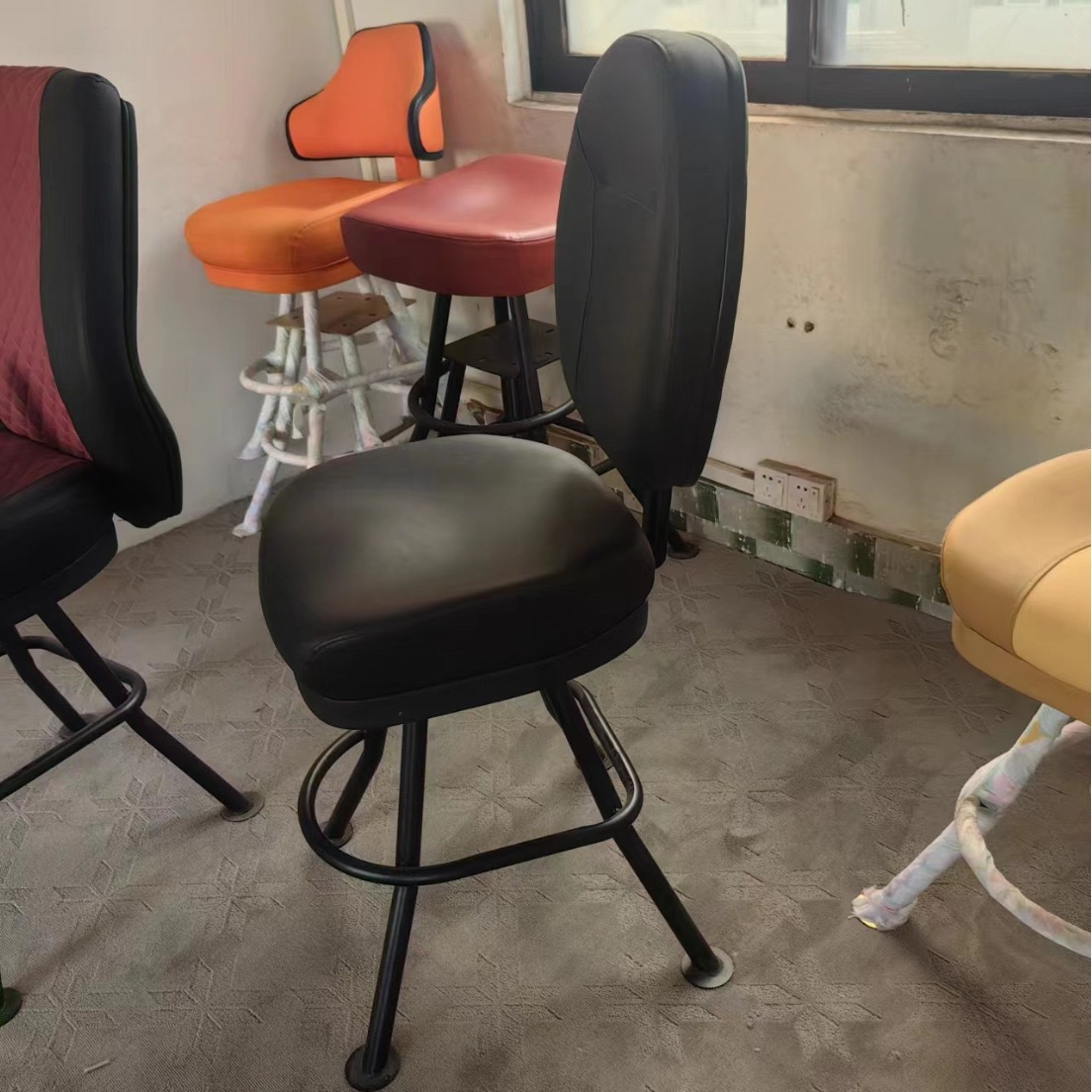 Luxury Las Vegas High Stools S – обзор и цена Arcade Vegas